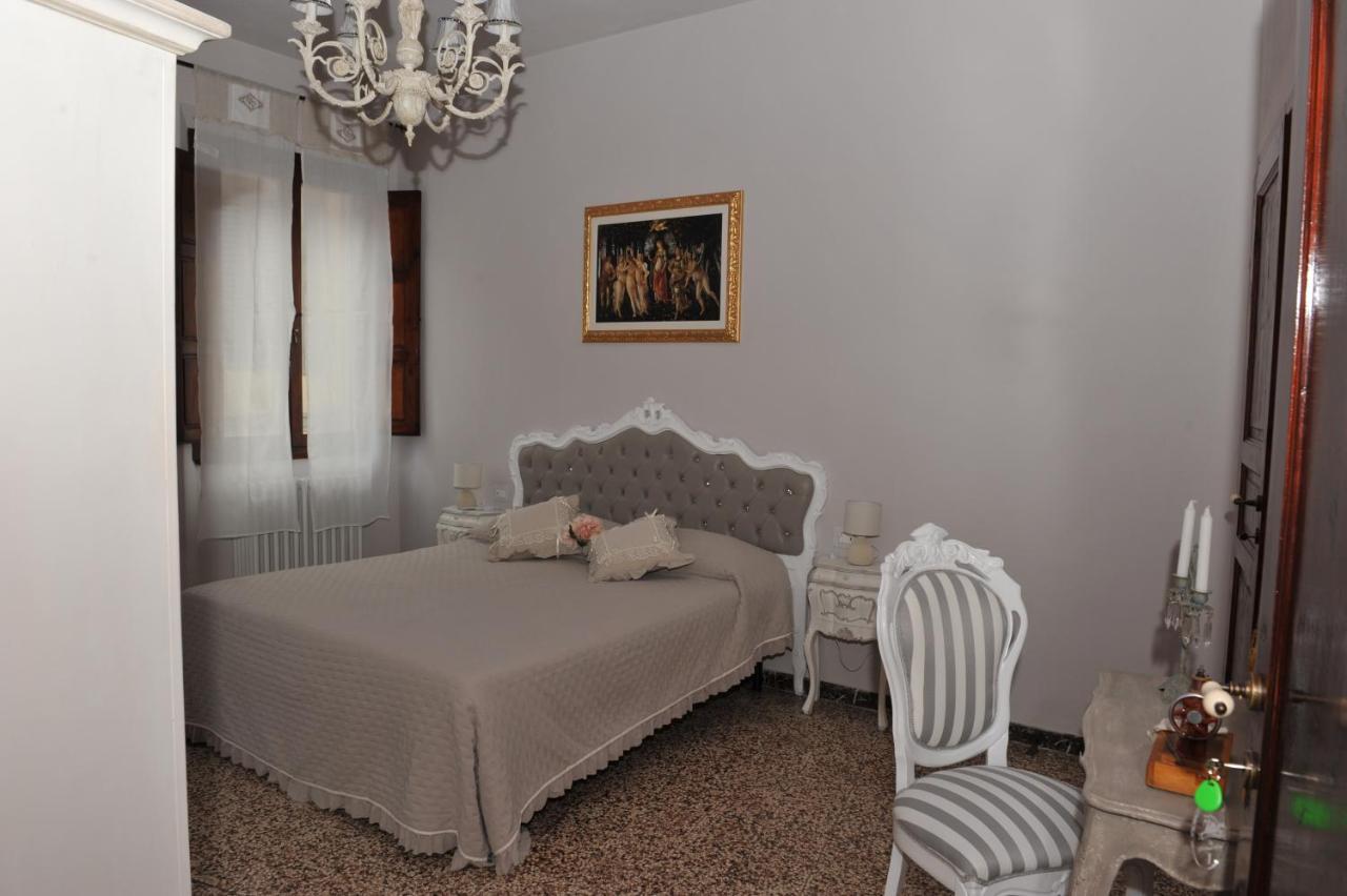 Hotel Dimora Sotto La Rocca San Miniato Exterior foto